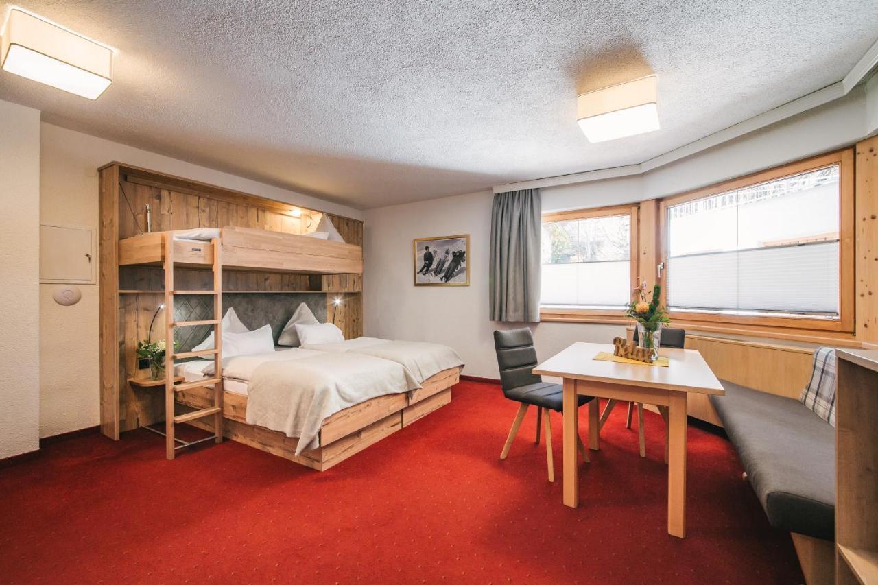 Arlen Lodge Hotel Sankt Anton am Arlberg Buitenkant foto