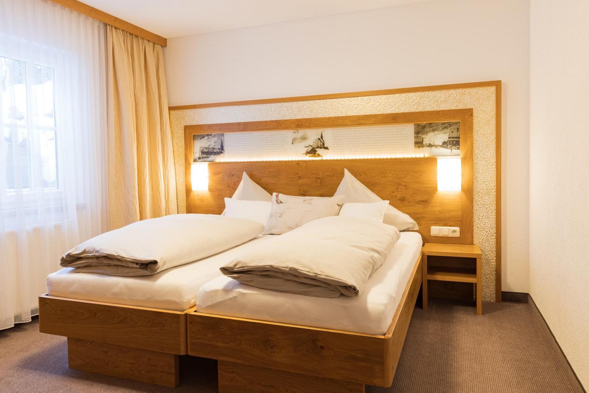 Arlen Lodge Hotel Sankt Anton am Arlberg Buitenkant foto