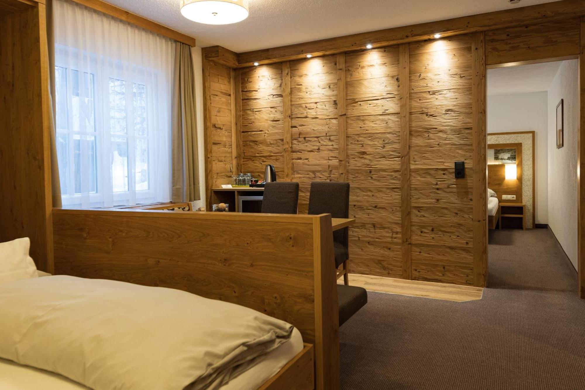 Arlen Lodge Hotel Sankt Anton am Arlberg Buitenkant foto